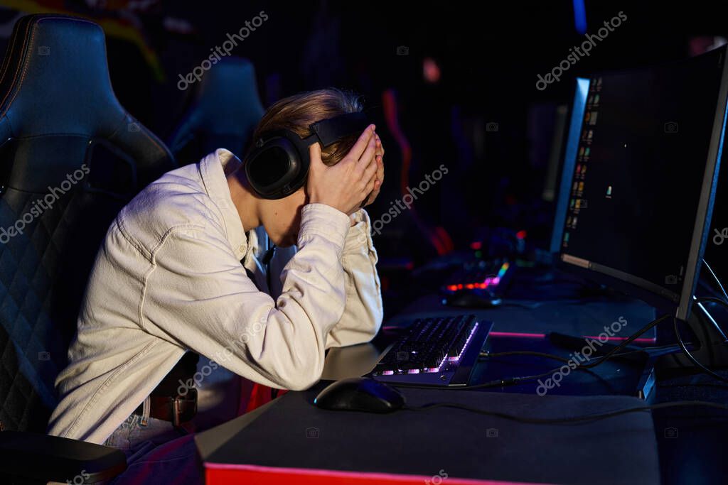 Tournament bracket overlay during stream